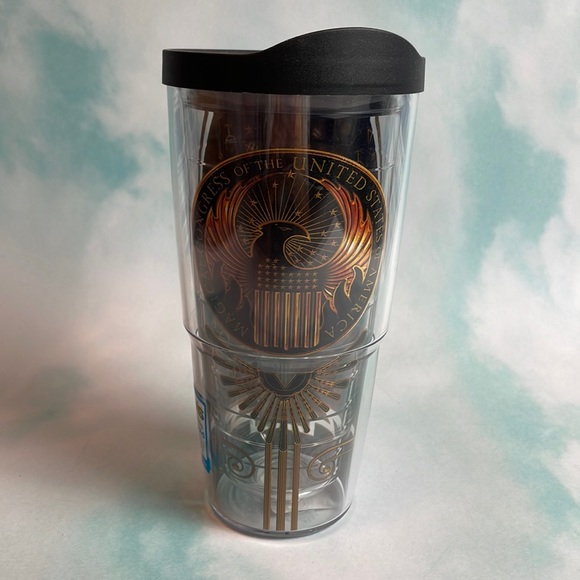NWT Tervis 24 oz Tumbler Fantastic Beasts “Magical Congress of the USA” - Picture 1 of 6